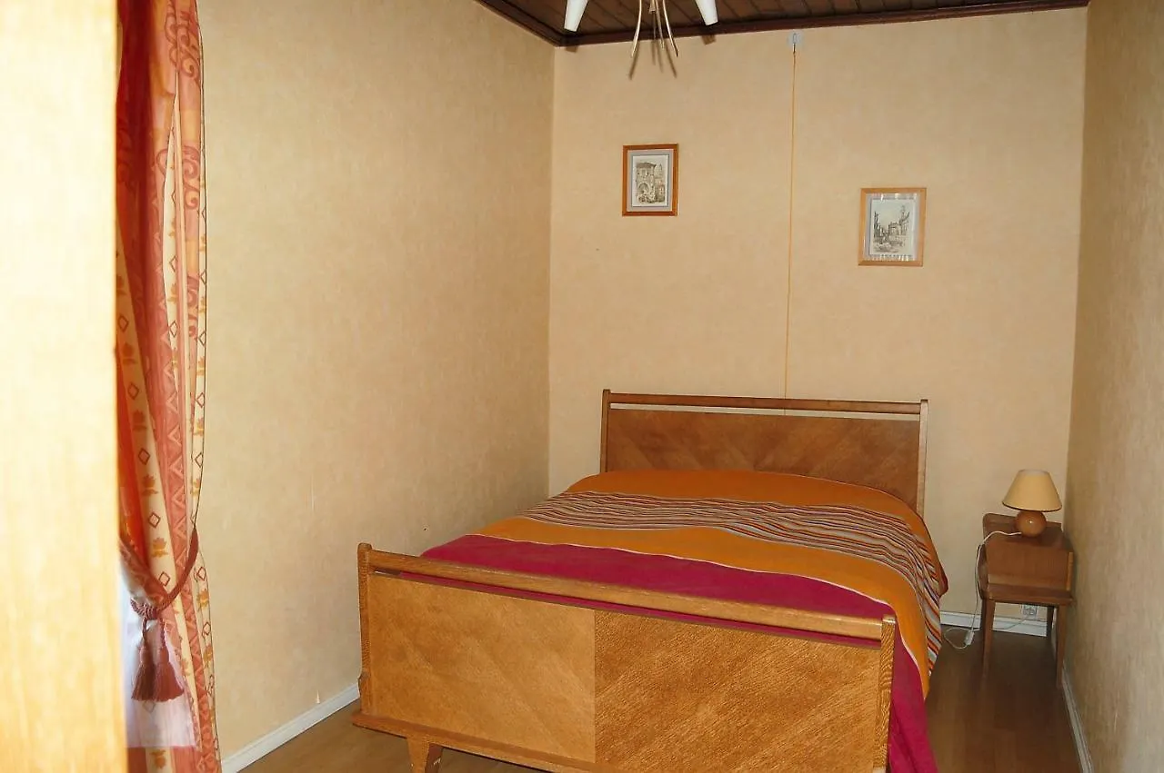 Holiday home Gite Dans Baie Du Mont Saint- Michel Villa Vessey